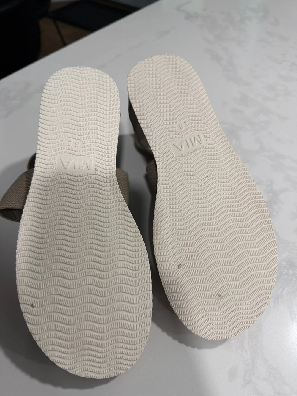 Mia Shoes Taupe Crisscross Strap Platform Sandals - Picture 5 of 7